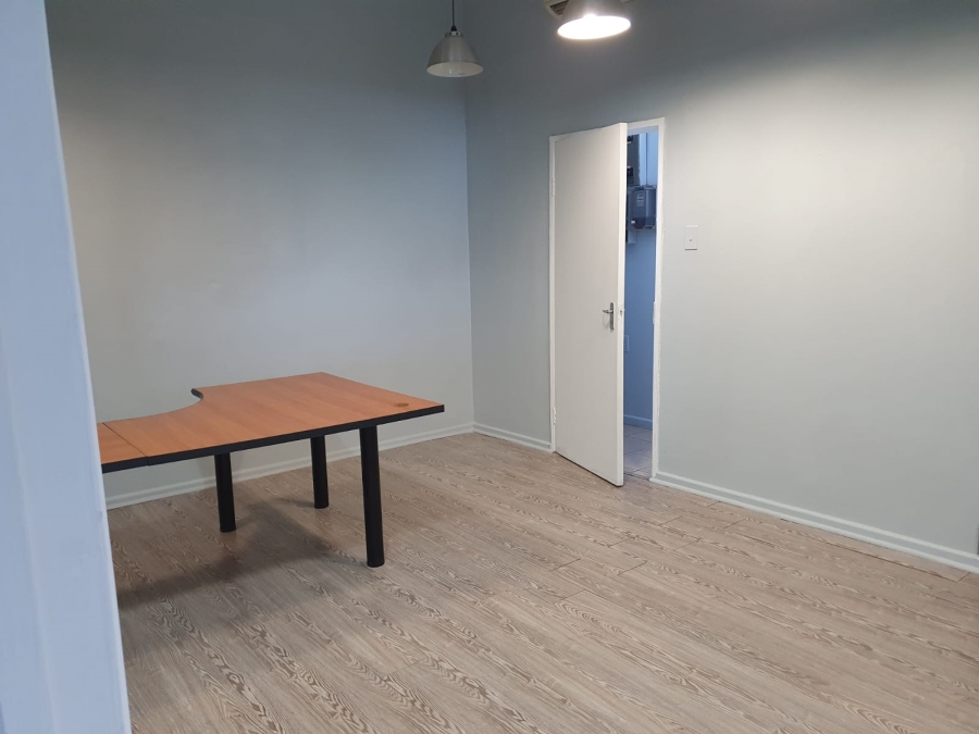 To Let Commercial Property for Rent in Rondebosch Western Cape